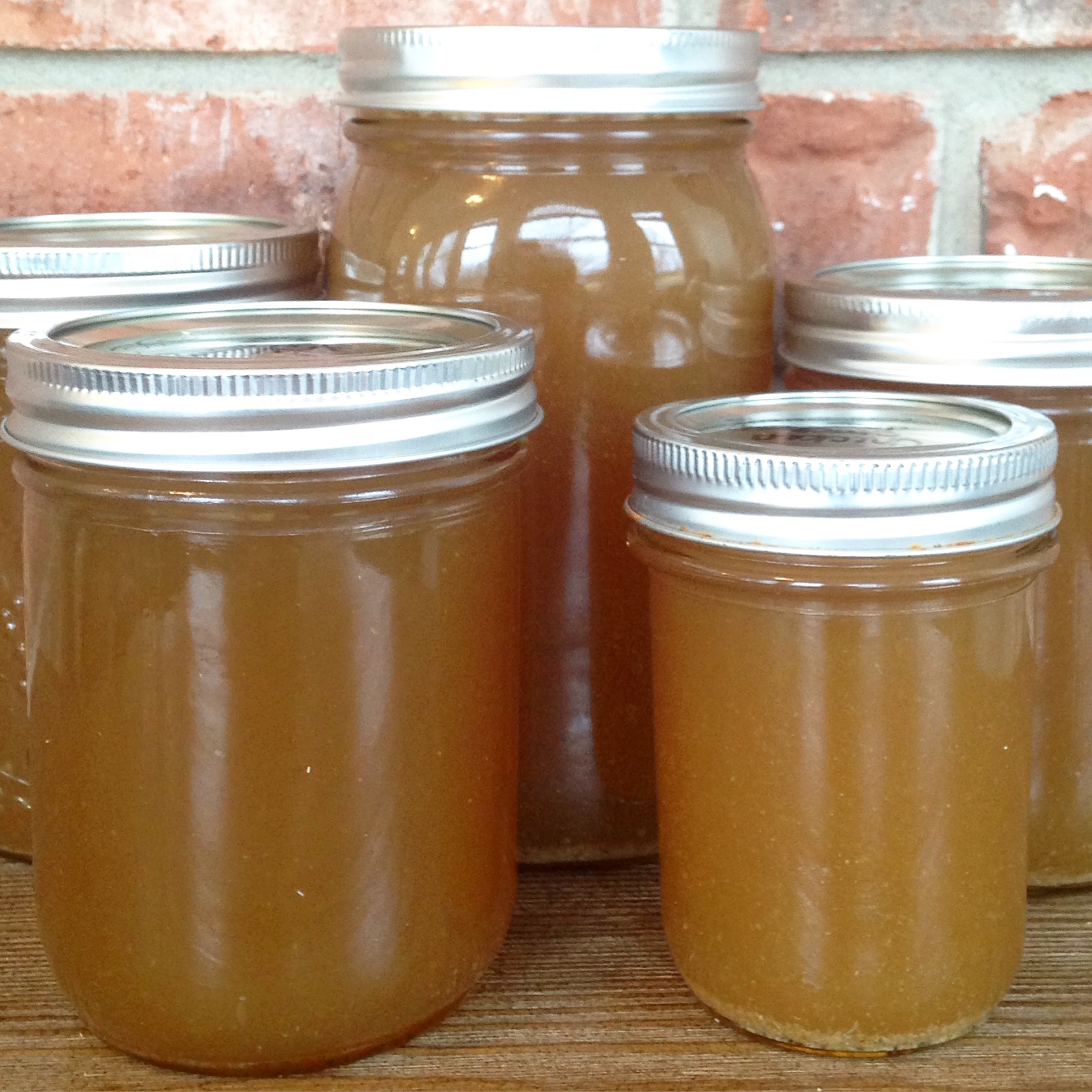 Easy Slow Cooker Chicken Broth-image
