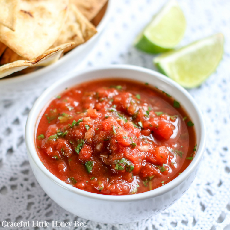 Blender Salsa {Restaurant Style}