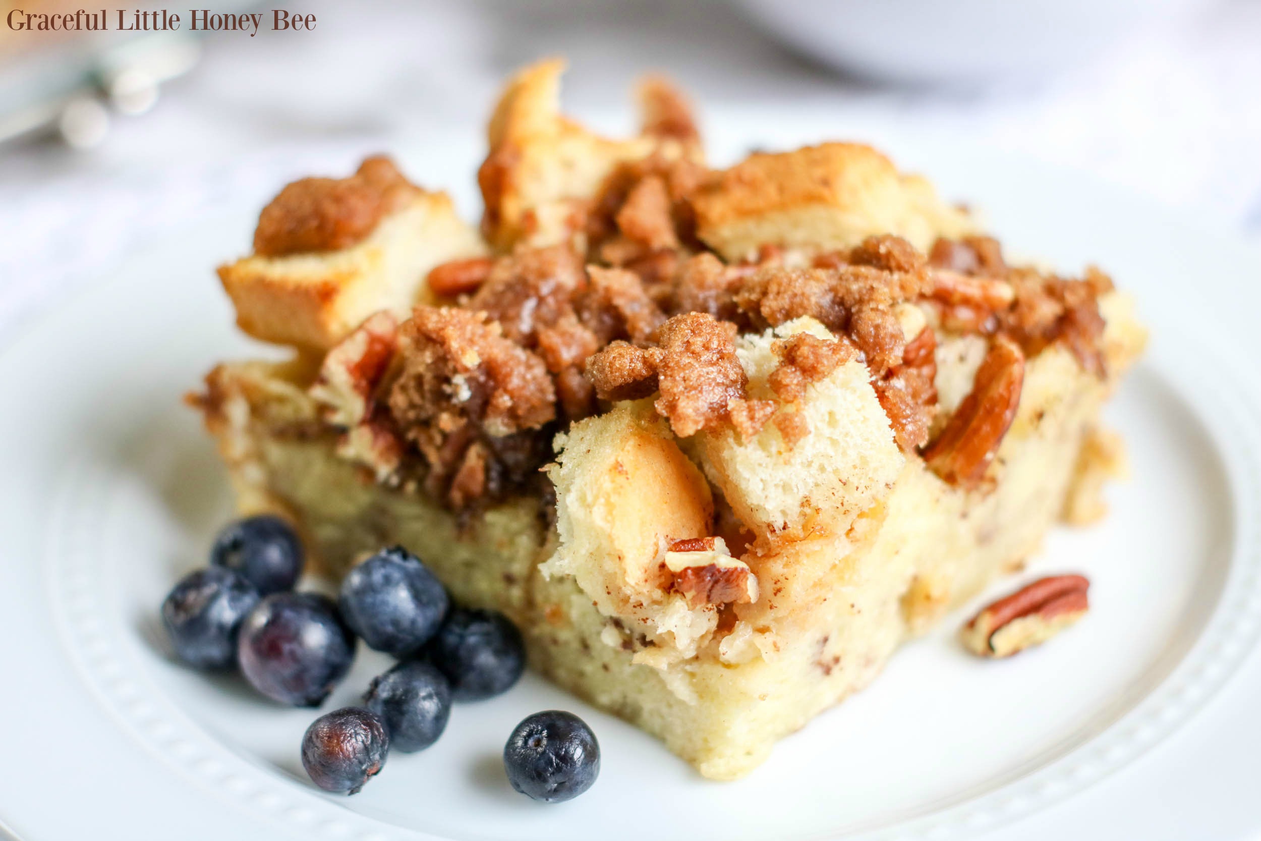 This delicious Overnight French Toast Bake is really easy to put together the night before and pop in the oven in the morning! Find the recipe at gracefullittlehoneybee.com