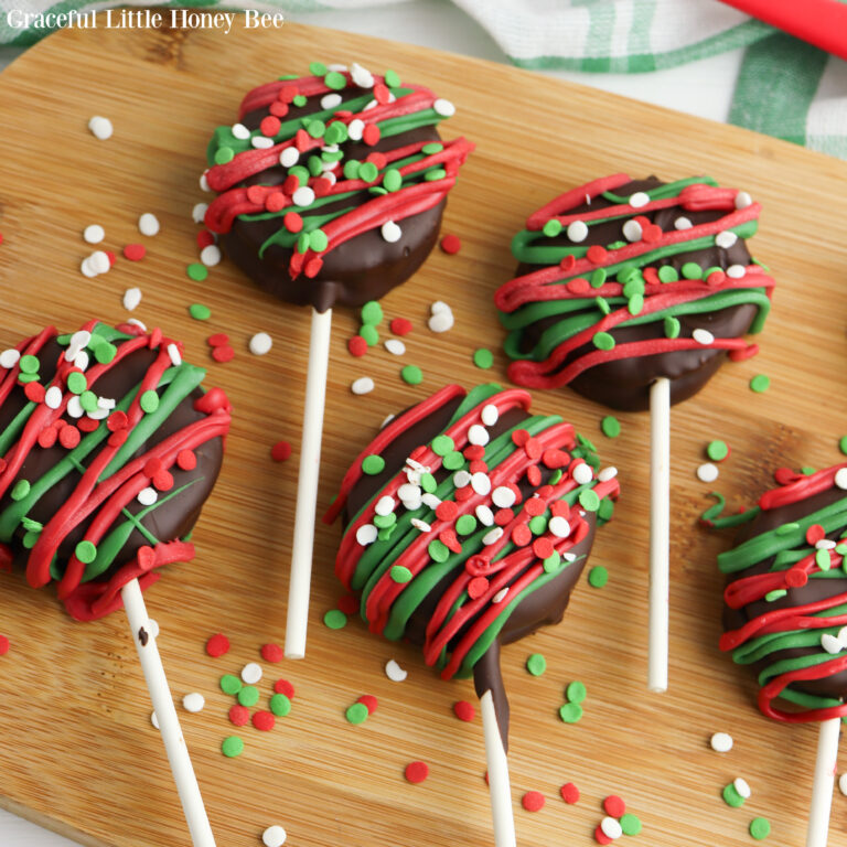 Chocolate-Covered Ritz Cracker Cookie Pops