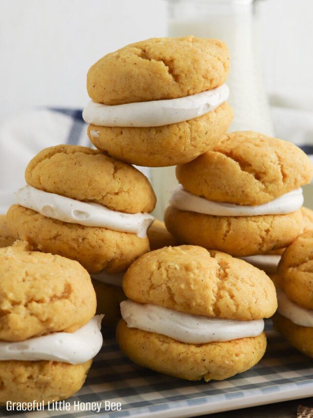 Cake Mix Pumpkin Whoopie Pies