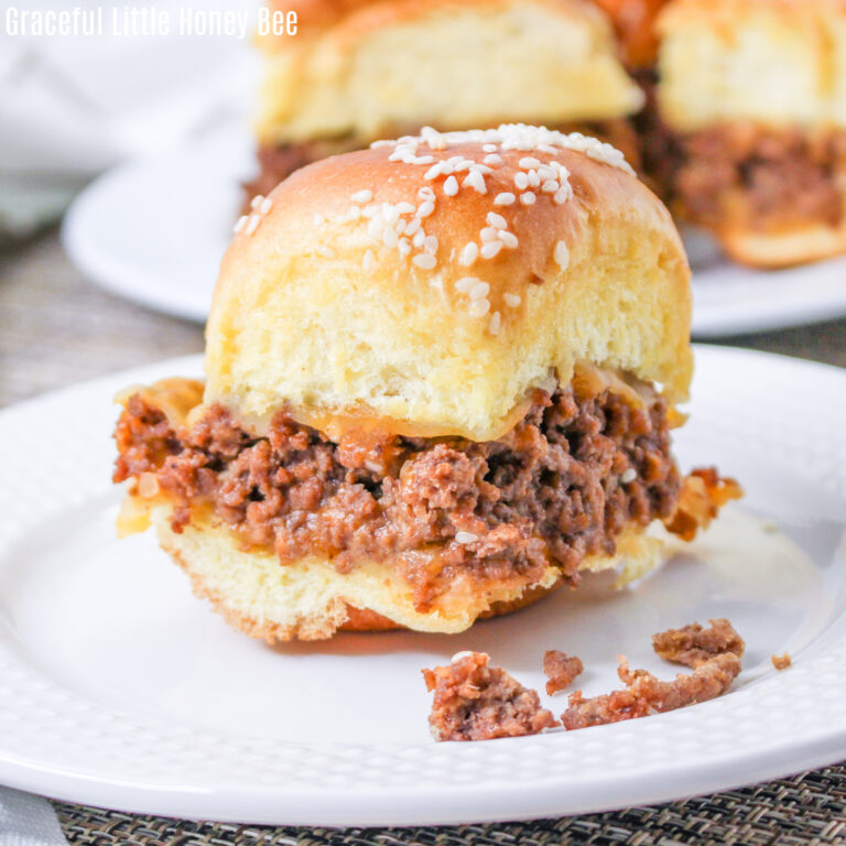 Oven-Baked Cheeseburger Sliders