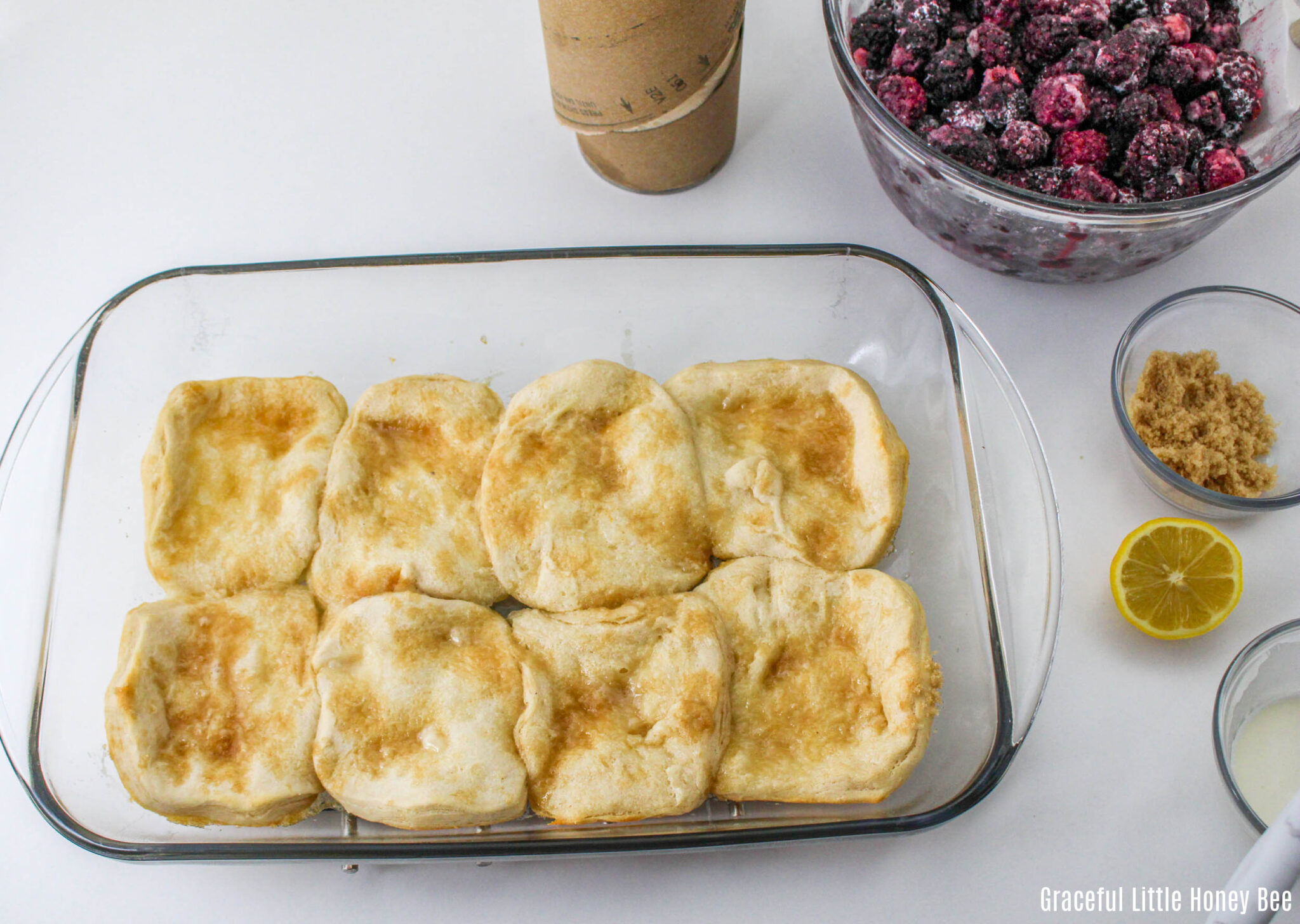 Blackberry Cobbler with Canned Biscuits Graceful Little Honey Bee
