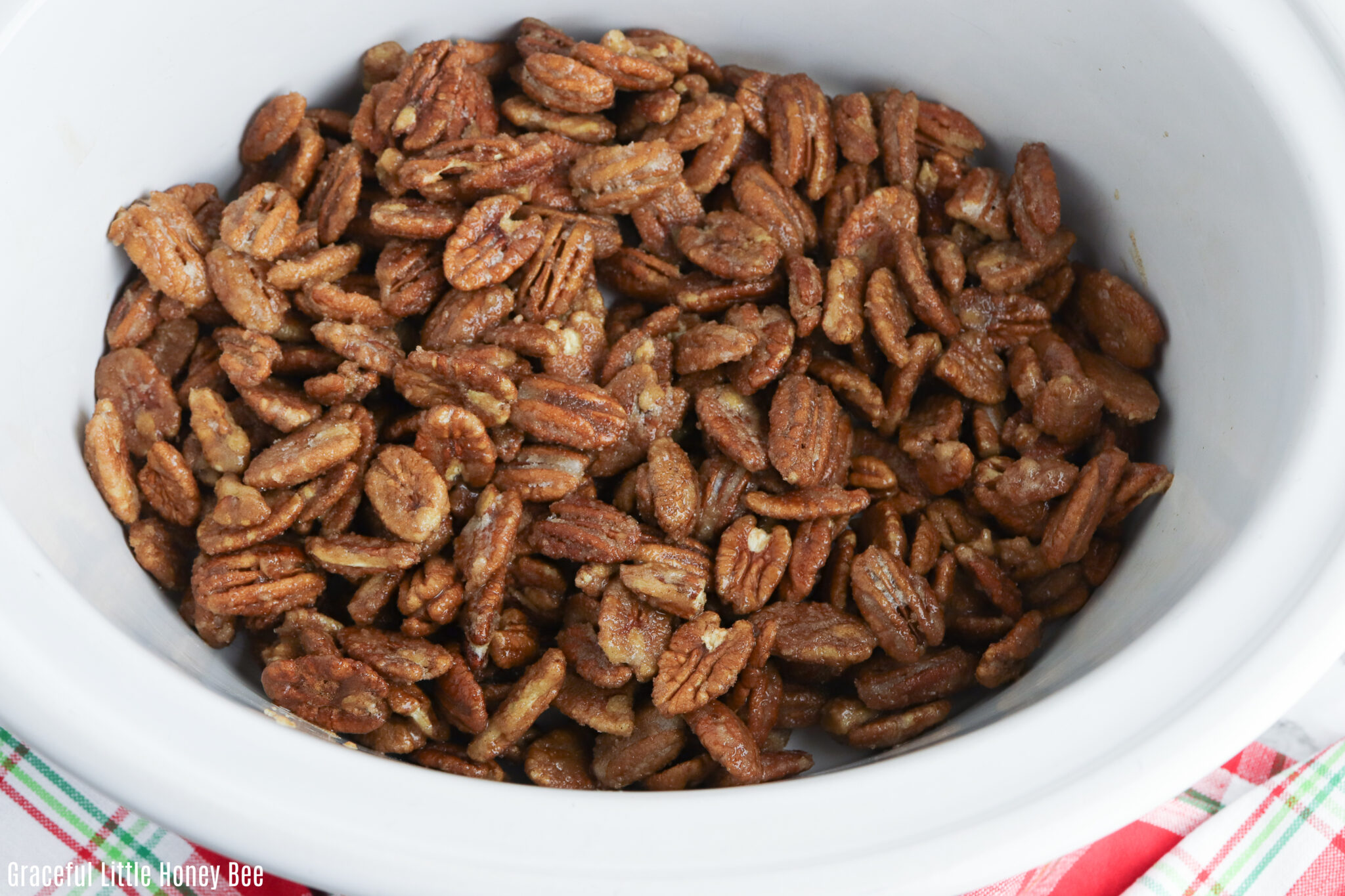 Slow Cooker Candied Pecans Graceful Little Honey Bee
