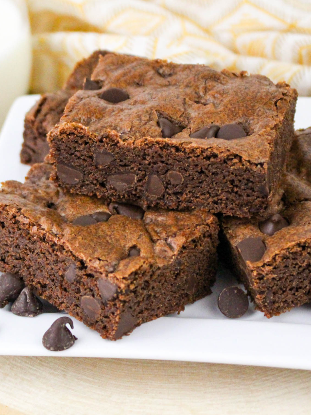 Double Chocolate Chip Cookie Bars